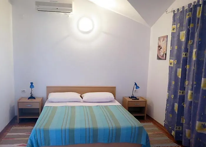 In With Balcony, Air Conditioning, Wifi 4676-6 * Poreč