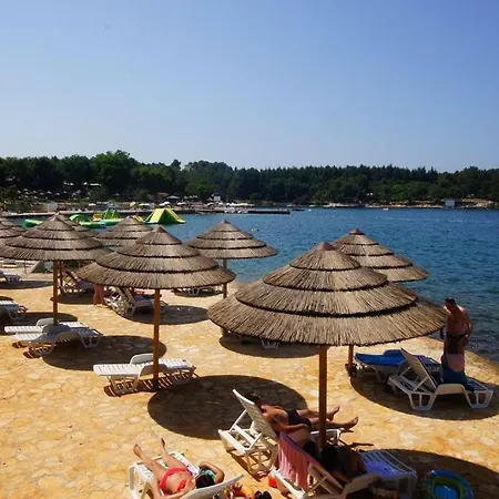 アパート In With Balcony, Air Conditioning, Wifi 4676-6